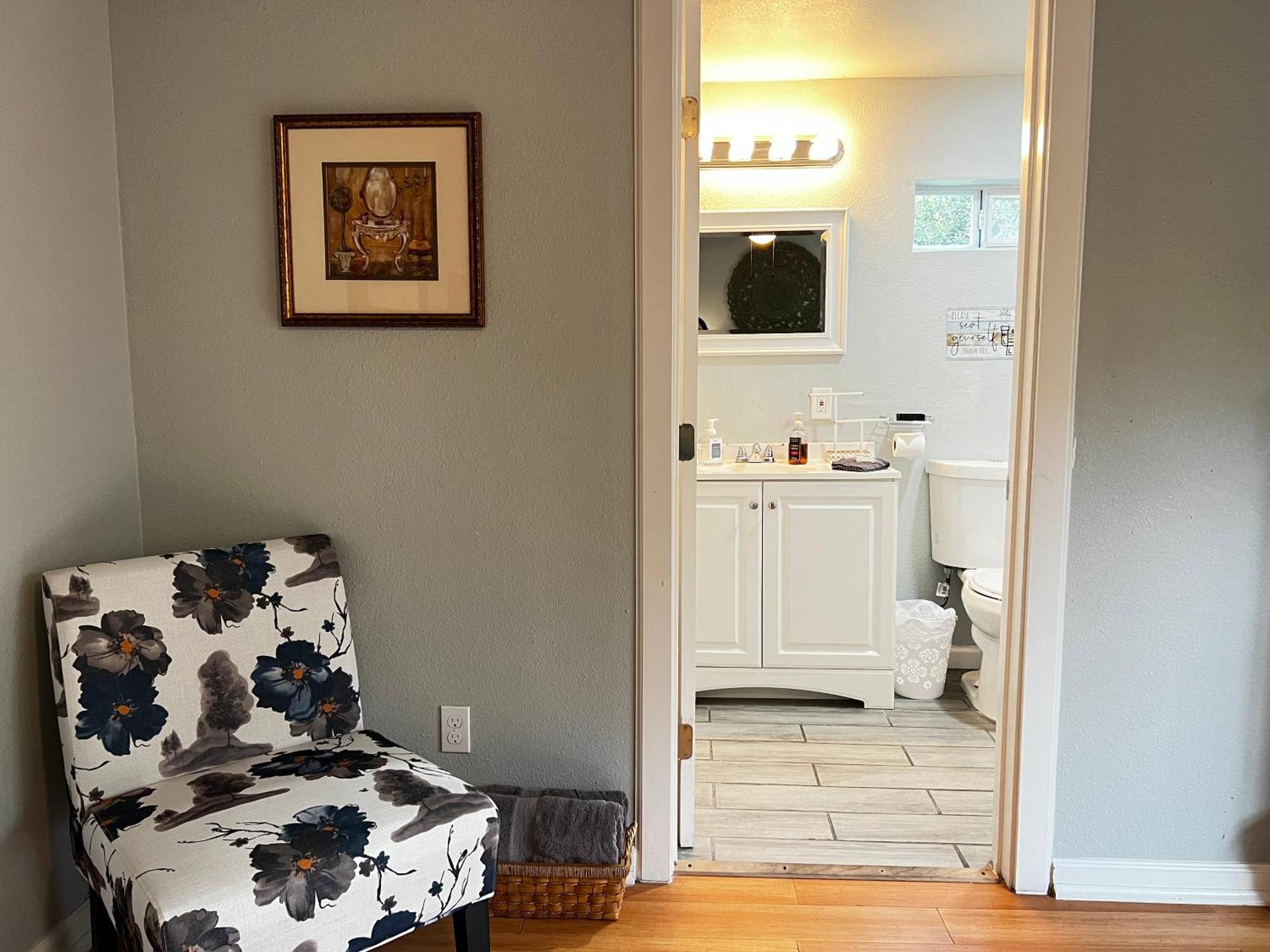 Boho Bliss- Cozy Private Room 2 Miles From Alamodome! San Antonio Ngoại thất bức ảnh